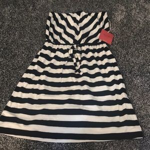 BRAND NEW strapless dress